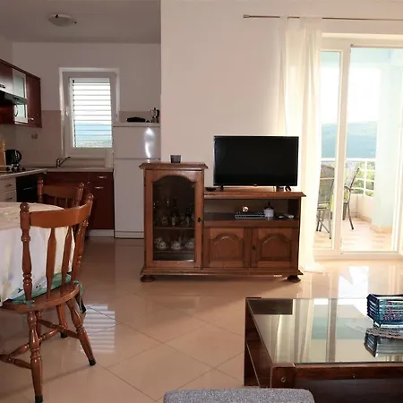 Nikas1 Apartmán *